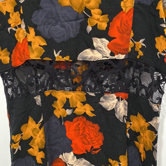 Volcom Floral Lace Accent Maxi Dress Size S - Picture 6 of 9